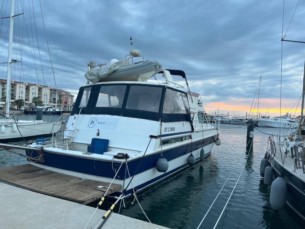Botel Navi Yacht A Sete, 2 A 8 Couchages, Privatif
