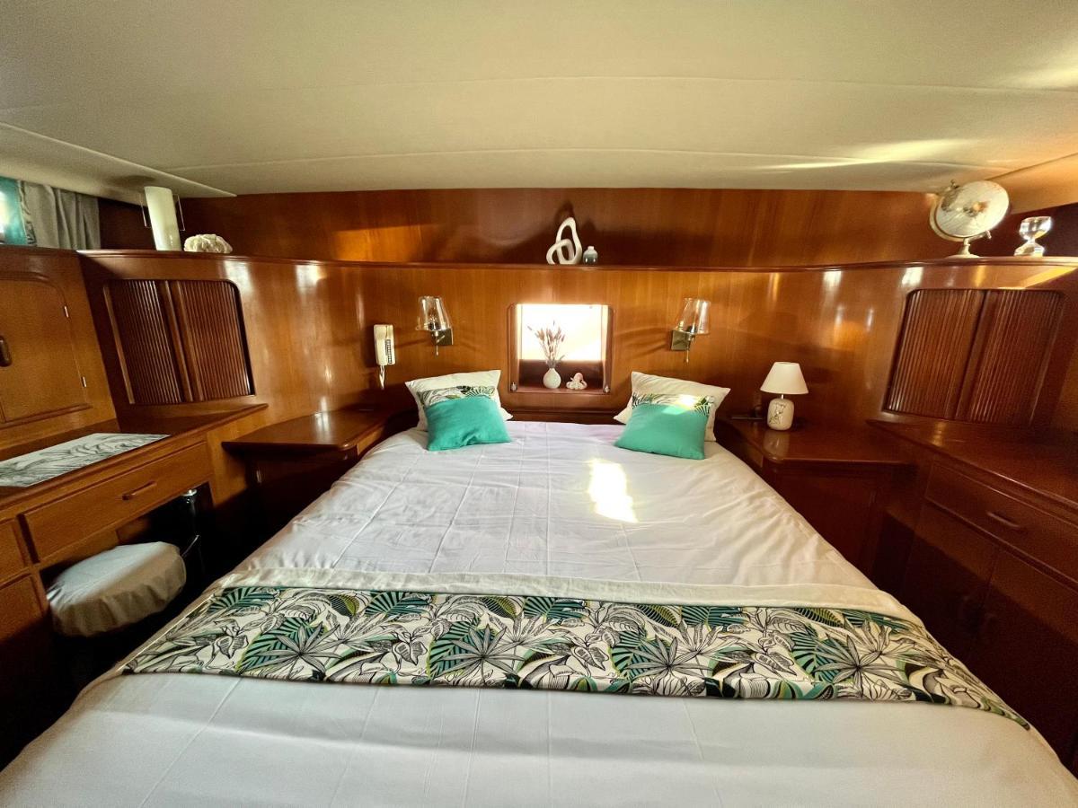 Navi Yacht A Sete, 2 A 8 Couchages, Privatif Sète