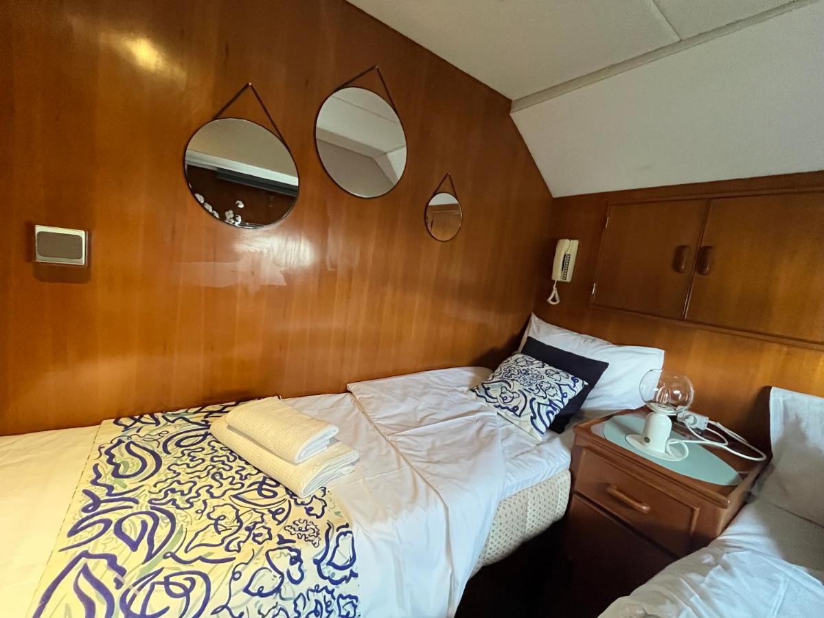 Botel Navi Yacht A Sete, 2 A 8 Couchages, Privatif Sète