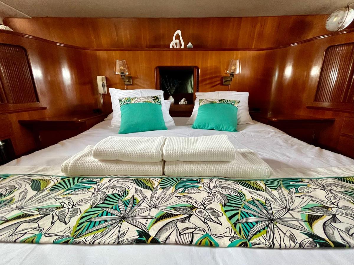 Botel Navi Yacht A Sete, 2 A 8 Couchages, Privatif *